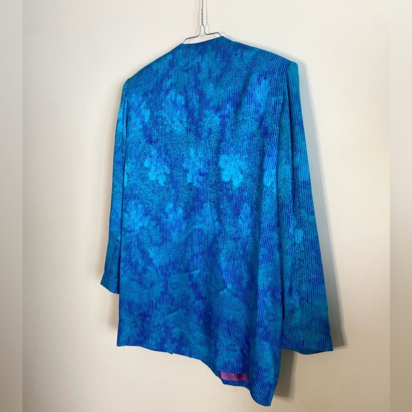 Vintage Flora Kung Silk Jacket - Picture 12 of 14